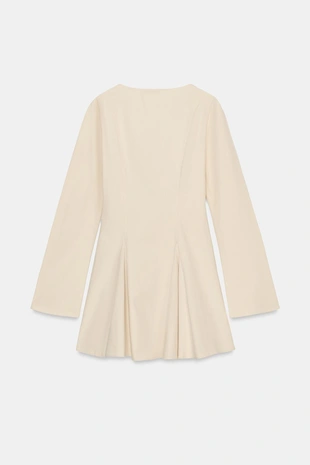 Короткое платье с расклешенной юбкой- Заказать в России