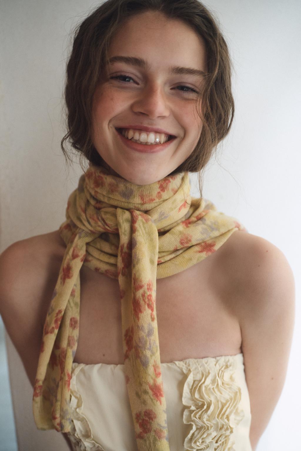 ПЛАТЬЕ МИДИ С ОБЪЕМНЫМИ ВОЛАНАМИ