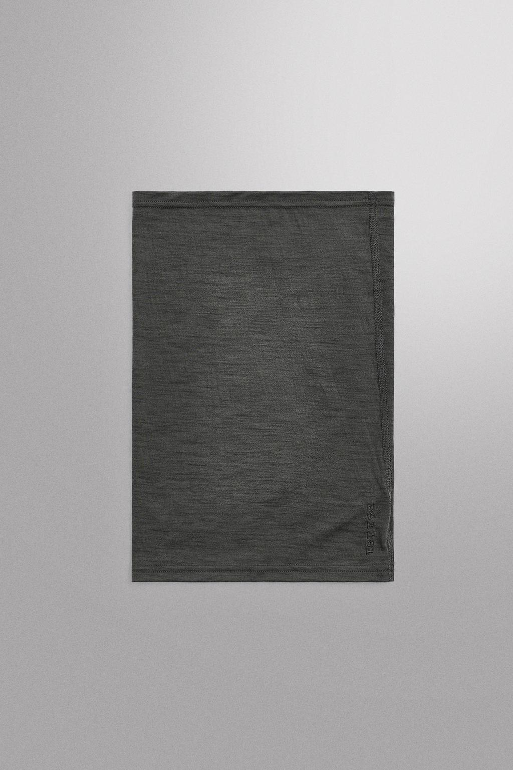 СНУД ИЗ СМЕСОВОЙ ШЕРСТИ