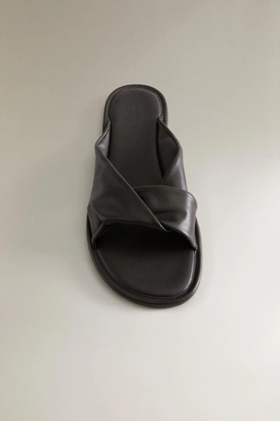 Кожаные сабо- Заказать в России