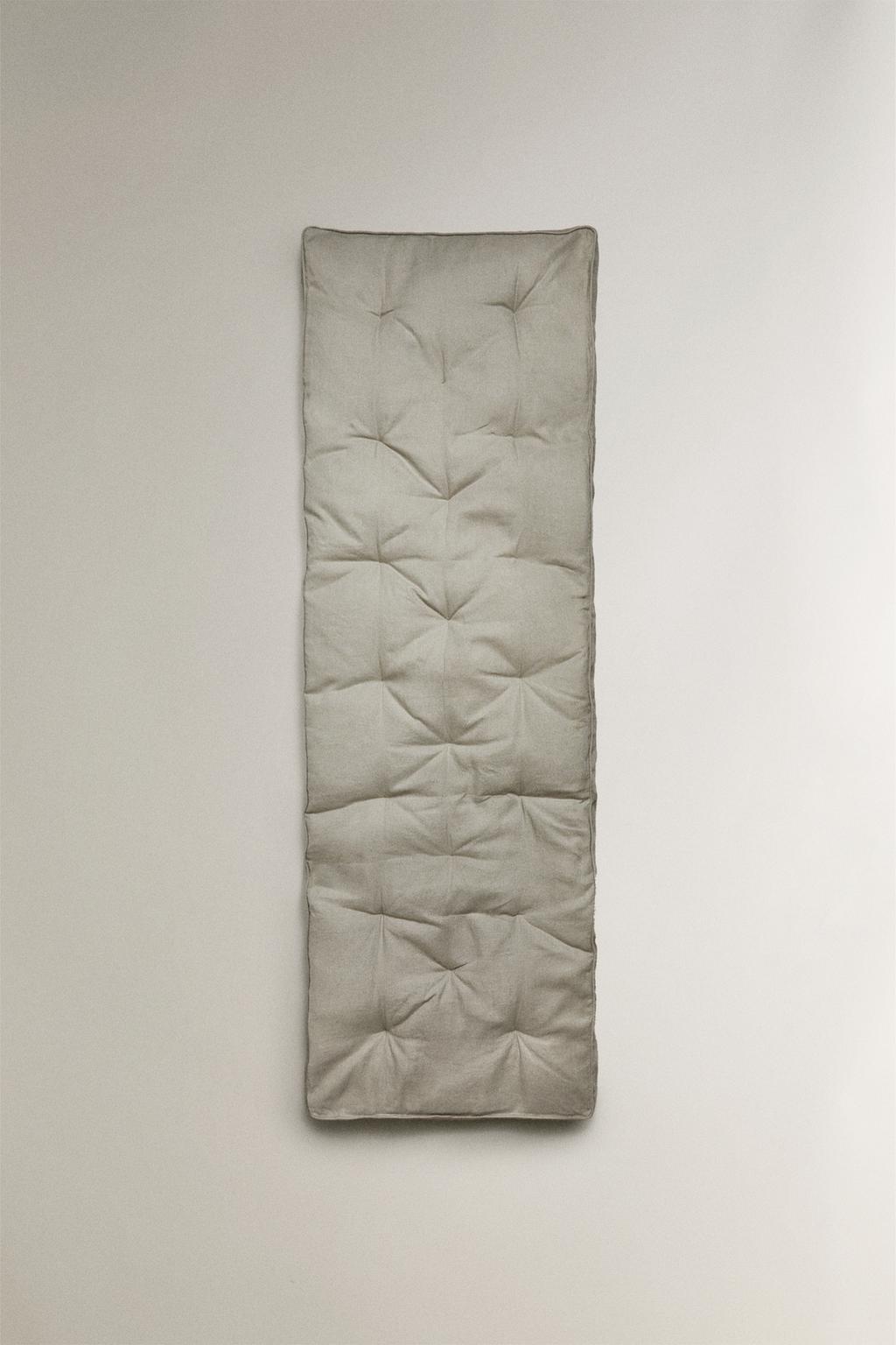 Стеганая льняная накидка