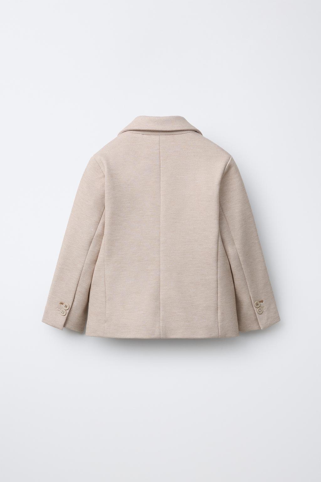 КОСТЮМНЫЙ БЛЕЙЗЕР КОМФОРТНОЙ ПОСАДКИ