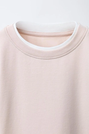 Футболка с двойным воротником и модалом