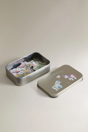 Набор из металлической коробки и наклеек MY LITTLE PONY©- Заказать в России