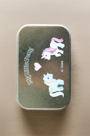 Набор из металлической коробки и наклеек MY LITTLE PONY©- Заказать в России