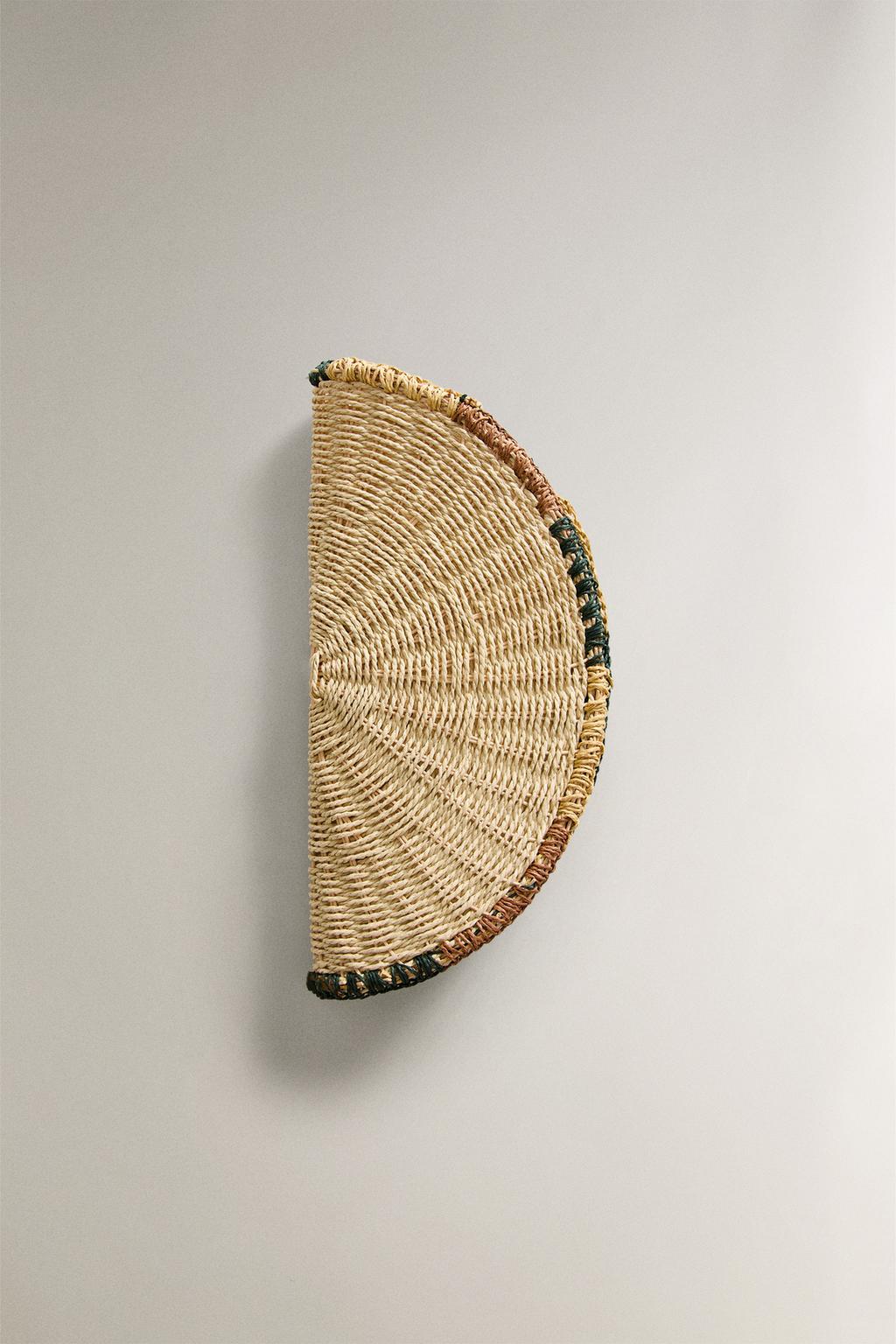 Салфетка из плетеного ротанга