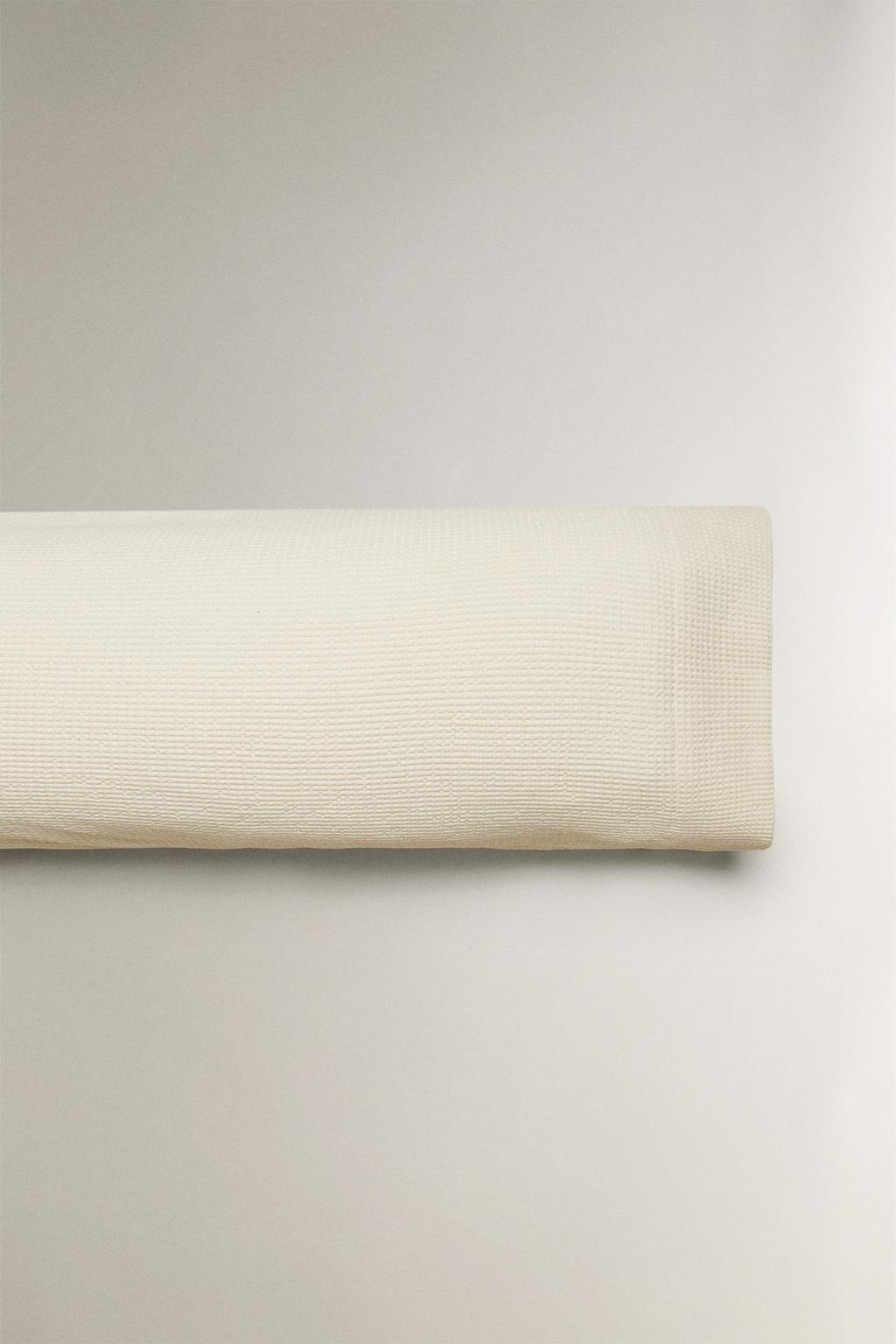 Наволочка из хлопка с мини вафельным плетением