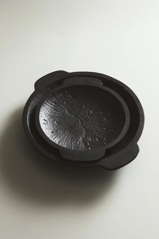 Текстурированная металлическая подноска- Заказать в России