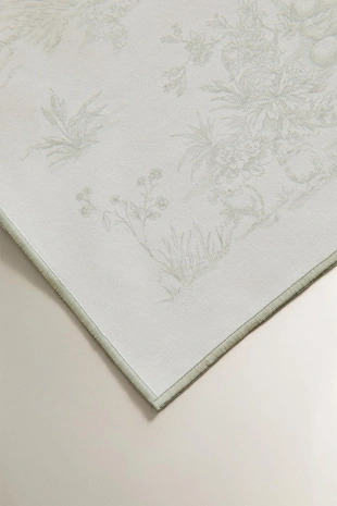 Салфетка на стол с покрытием из смолы на пасху- Заказать в России