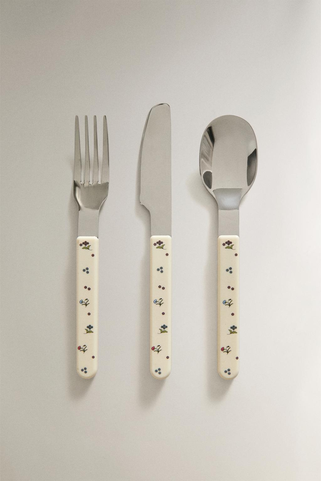 Детский набор столовых приборов с цветочным дизайном