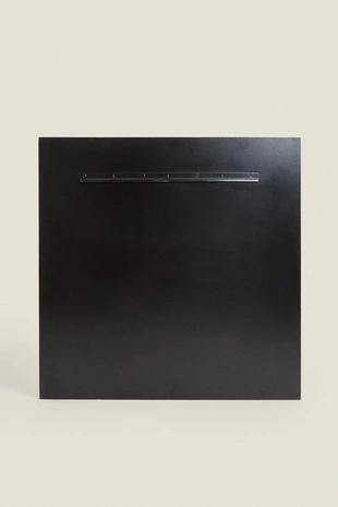 Зеркало настенное квадратное с античной отделкой- Заказать в России