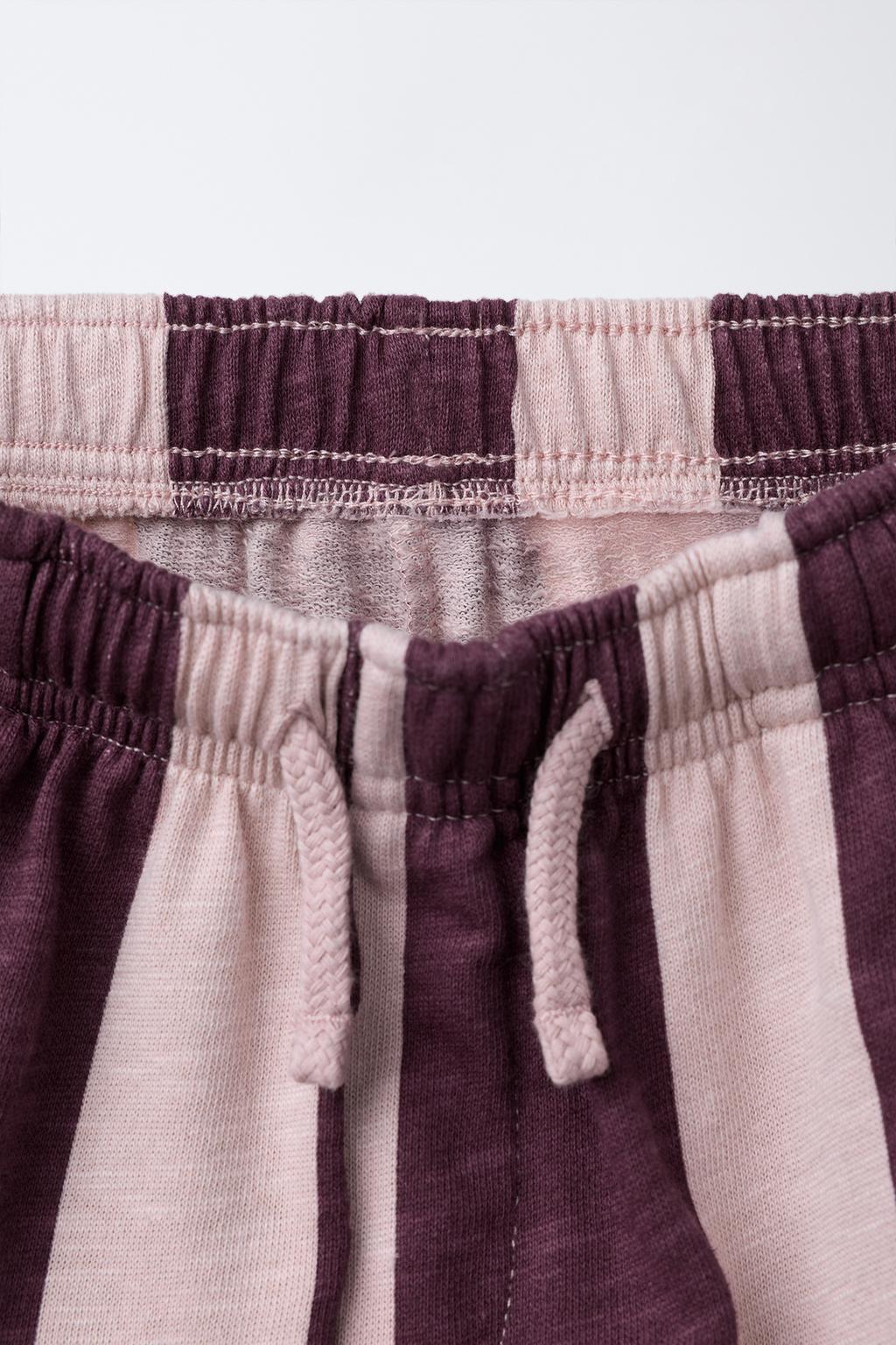 ПРЯМЫЕ БРЮКИ ИЗ МЯГКОЙ ТКАНИ В ПОЛОСКУ