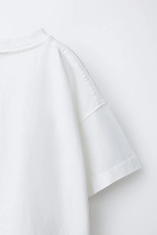 Футболка с вышивкой