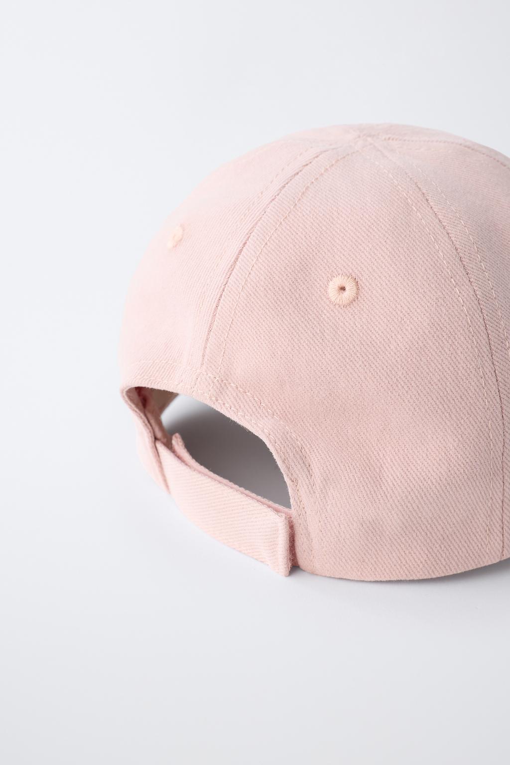 КЕПКА С ВЫШИТЫМ ТЕКСТОМ