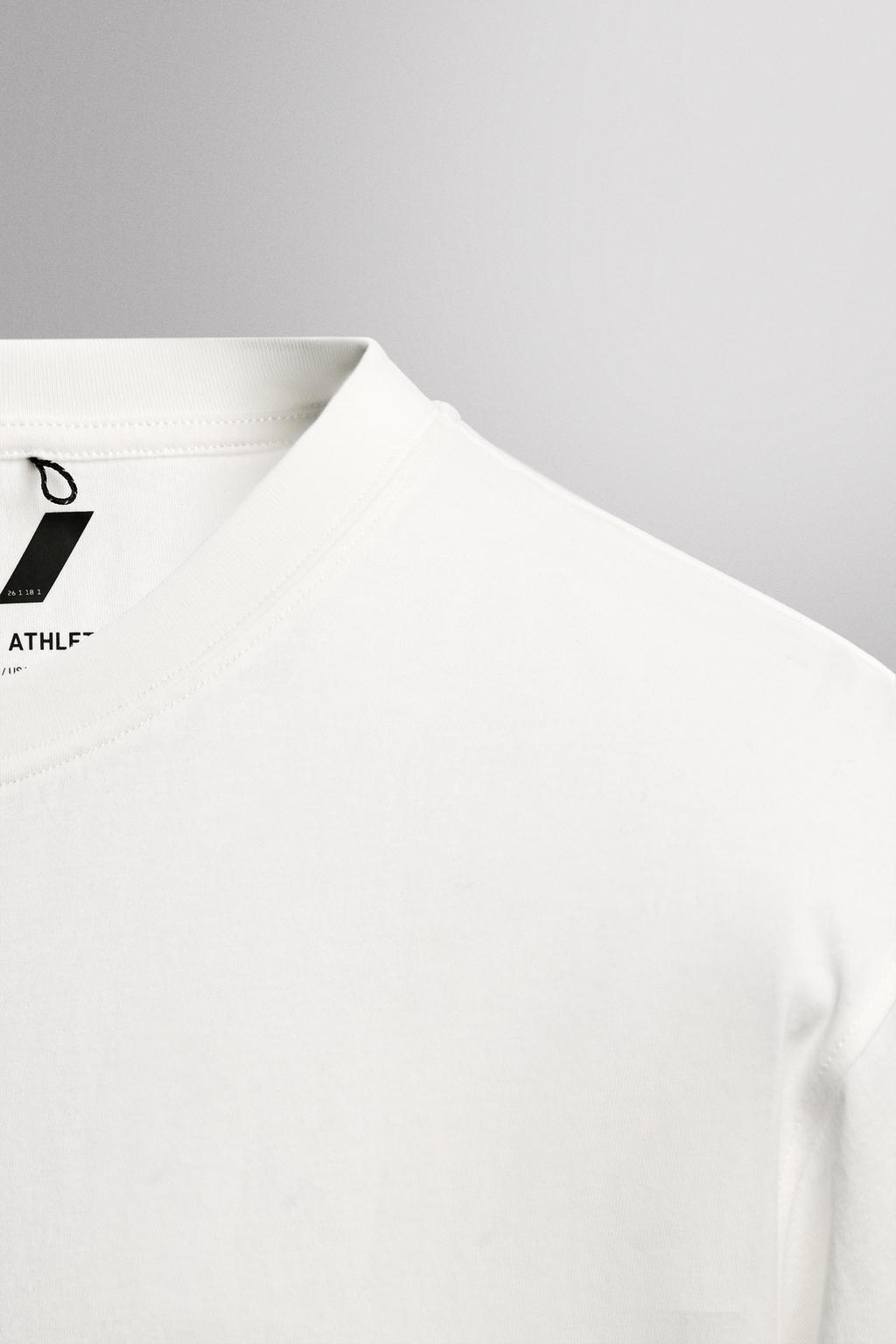 КОМФОРТНАЯ ФУТБОЛКА ДЛЯ ТРЕНИРОВОК