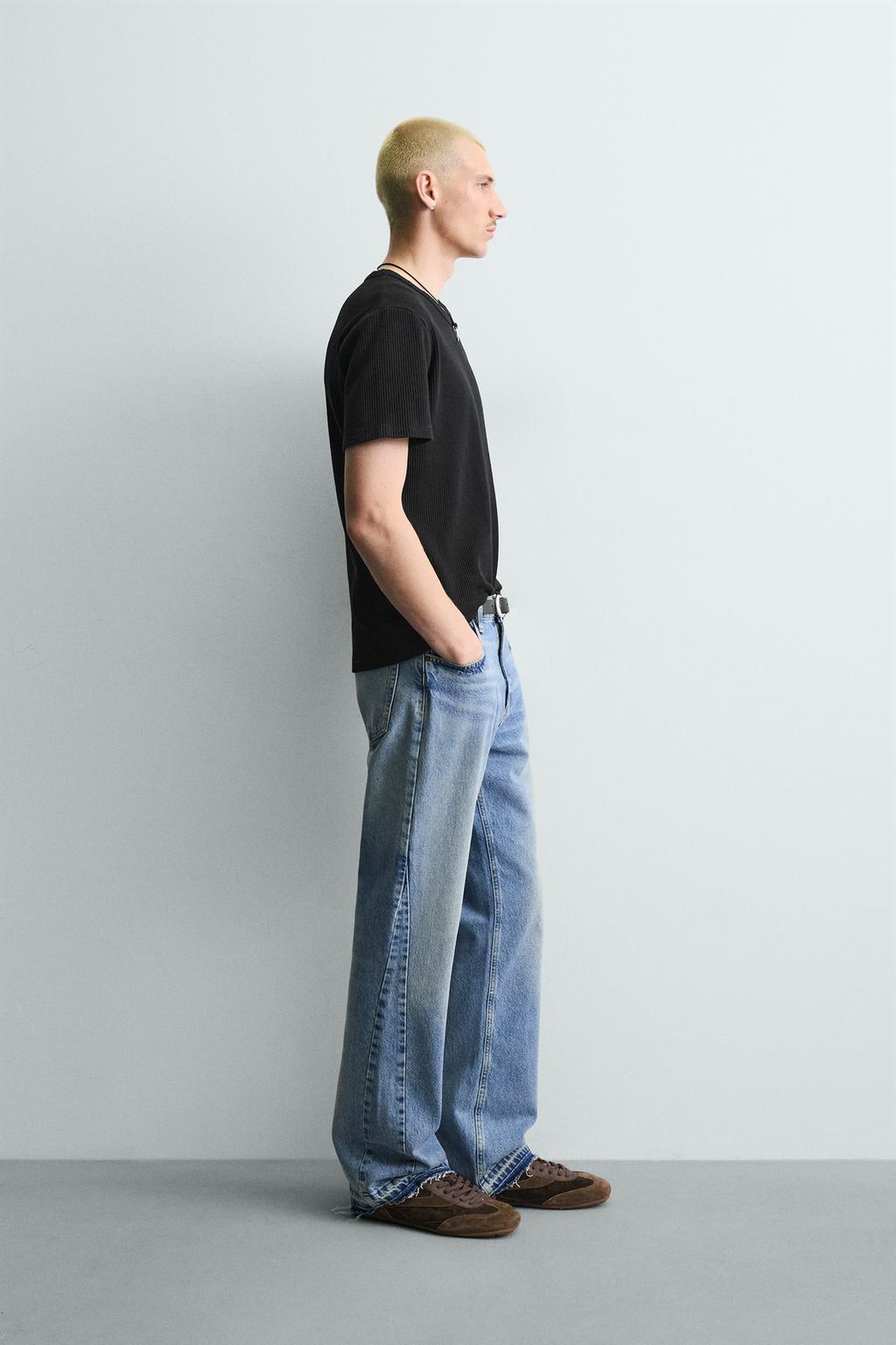 ПРИТАЛЕННАЯ ФУТБОЛКА ИЗ РЕЛЬЕФНОЙ ТКАНИ