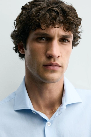 Рубашка классического кроя из рельефной ткани- Заказать в России