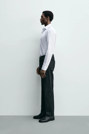 Рубашка классического кроя из рельефной ткани