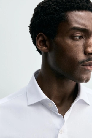 Рубашка классического кроя из рельефной ткани- Заказать в России