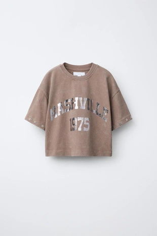 Футболка со сверкающими звездами