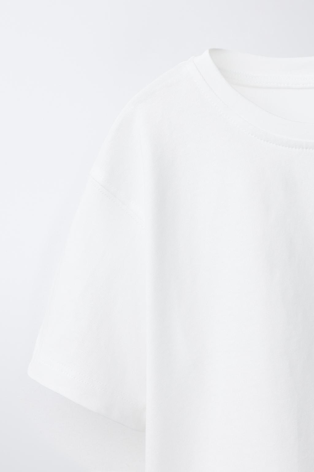 ФУТБОЛКА С КОНТРАСТНЫМ КРУЖЕВОМ