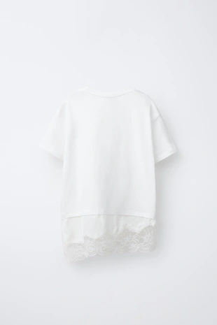 Футболка с контрастным кружевом