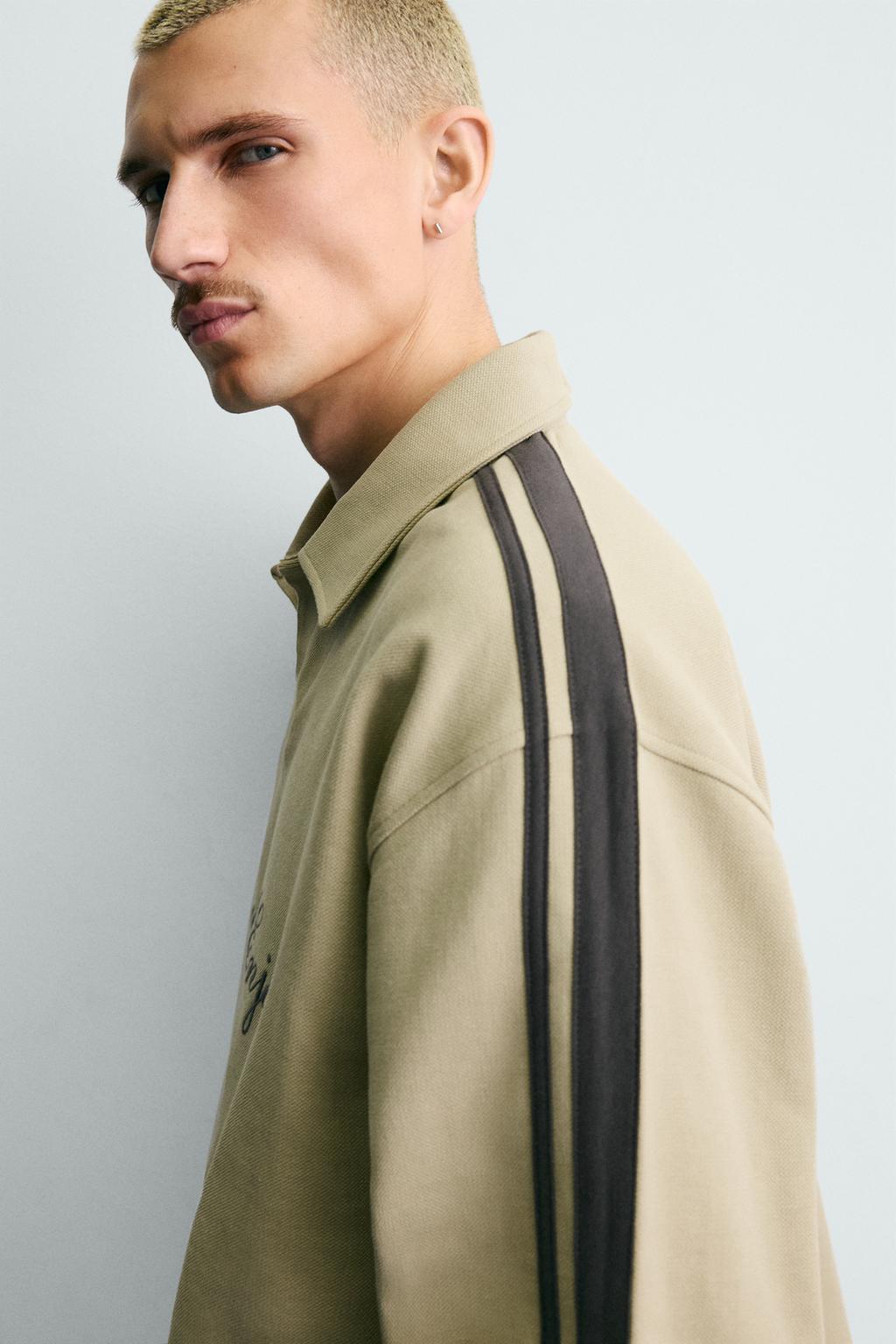 ТОЛСТОВКА СВОБОДНОГО КРОЯ В ПОЛОСКУ С ВЫШИВКОЙ