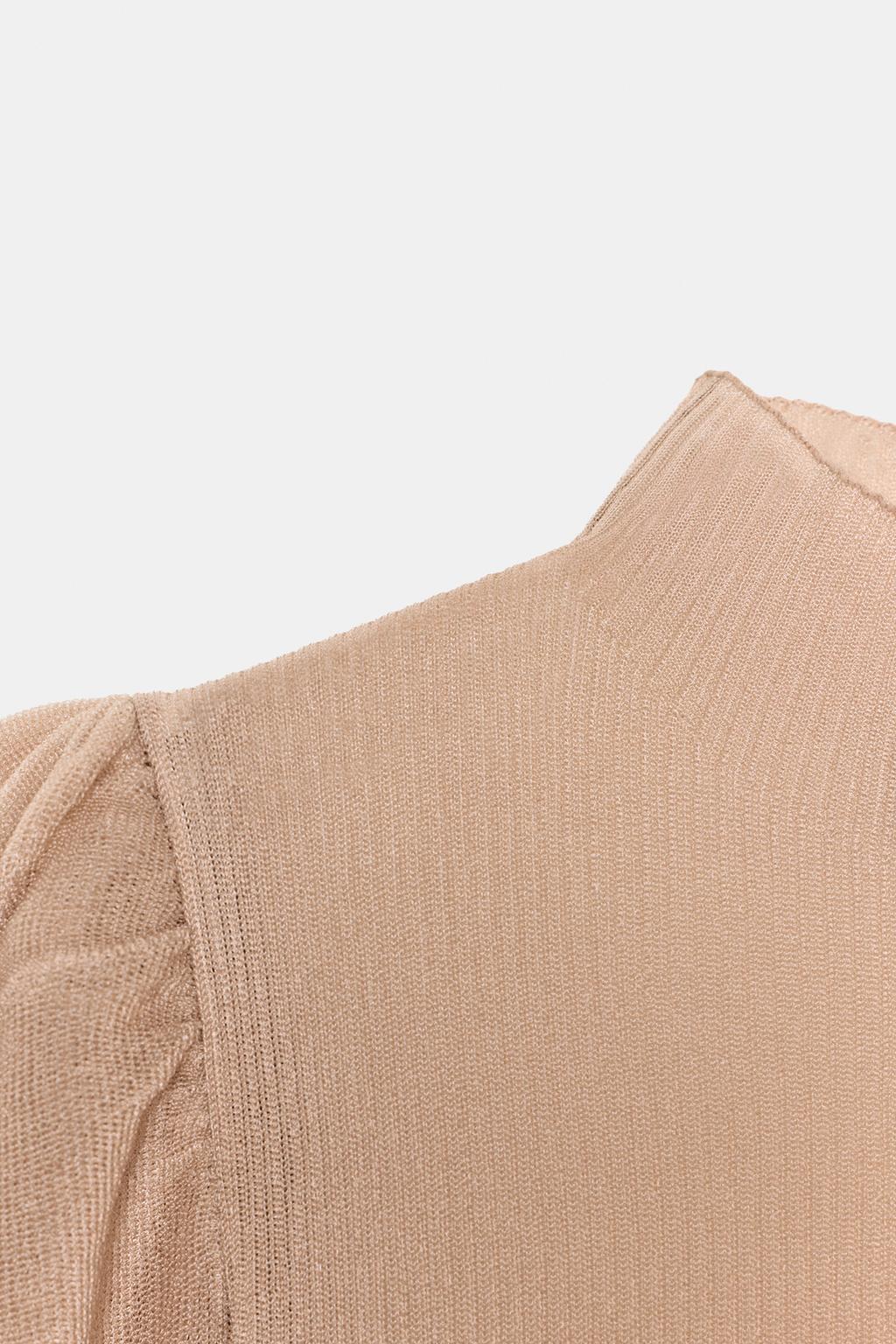 ПОЛУПРОЗРАЧНЫЙ ТОП С ОБЪЕМНЫМИ РУКАВАМИ