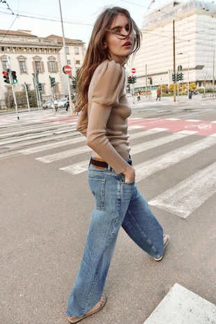 Полупрозрачный топ с объемными рукавами- Заказать в России