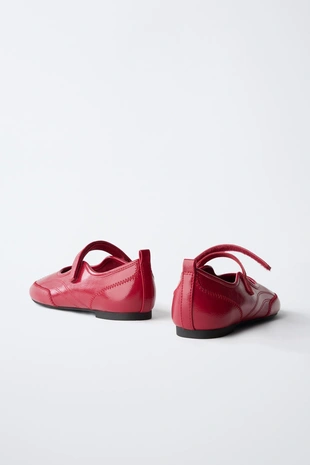 Балетки из лакированной искусственной кожи- Заказать в России