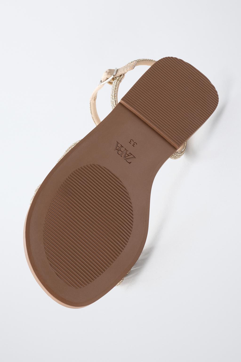 САНДАЛИИ СО СТРАЗАМИ