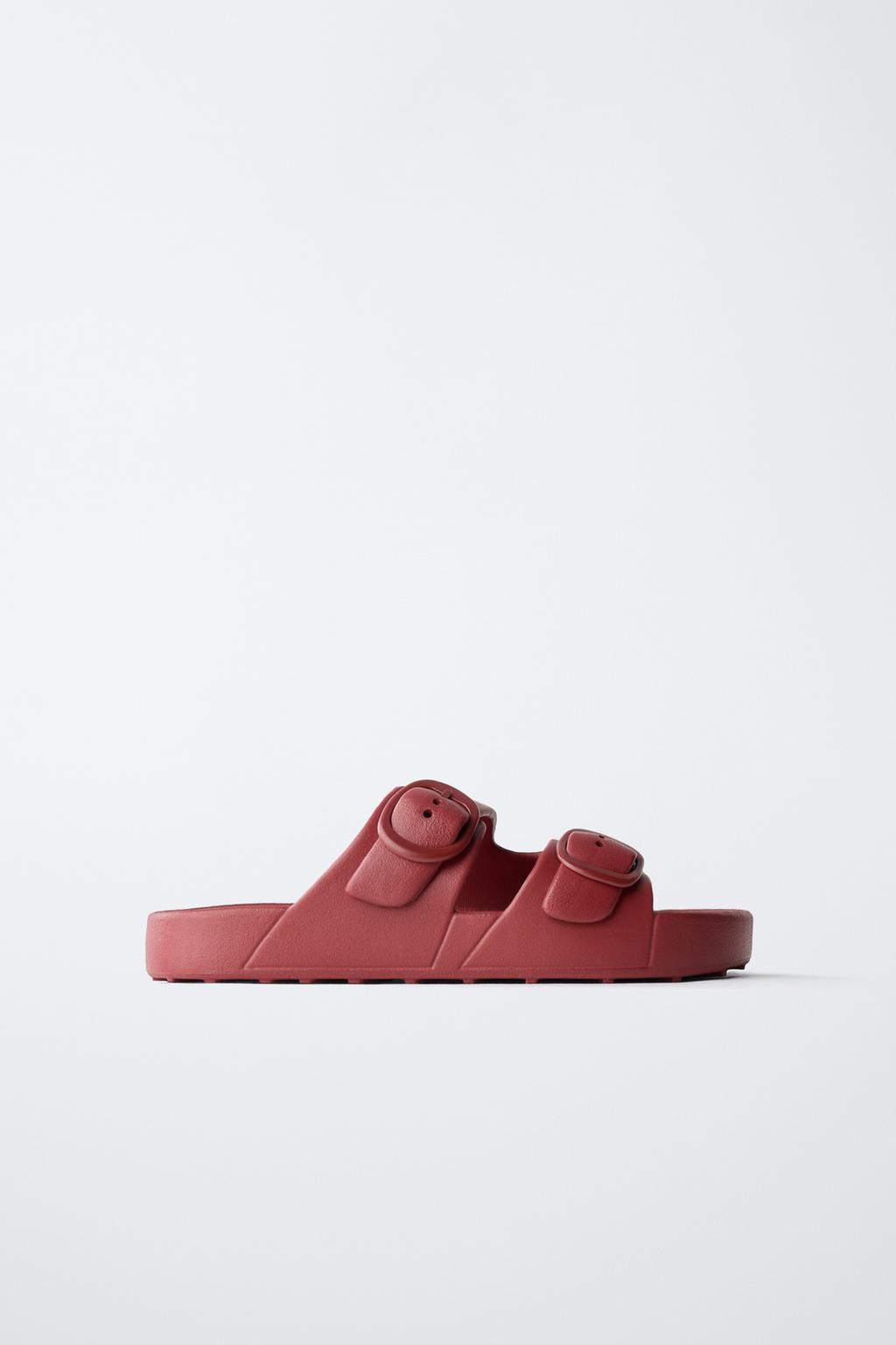 РЕЗИНОВЫЕ САНДАЛИИ С ПРЯЖКАМИ