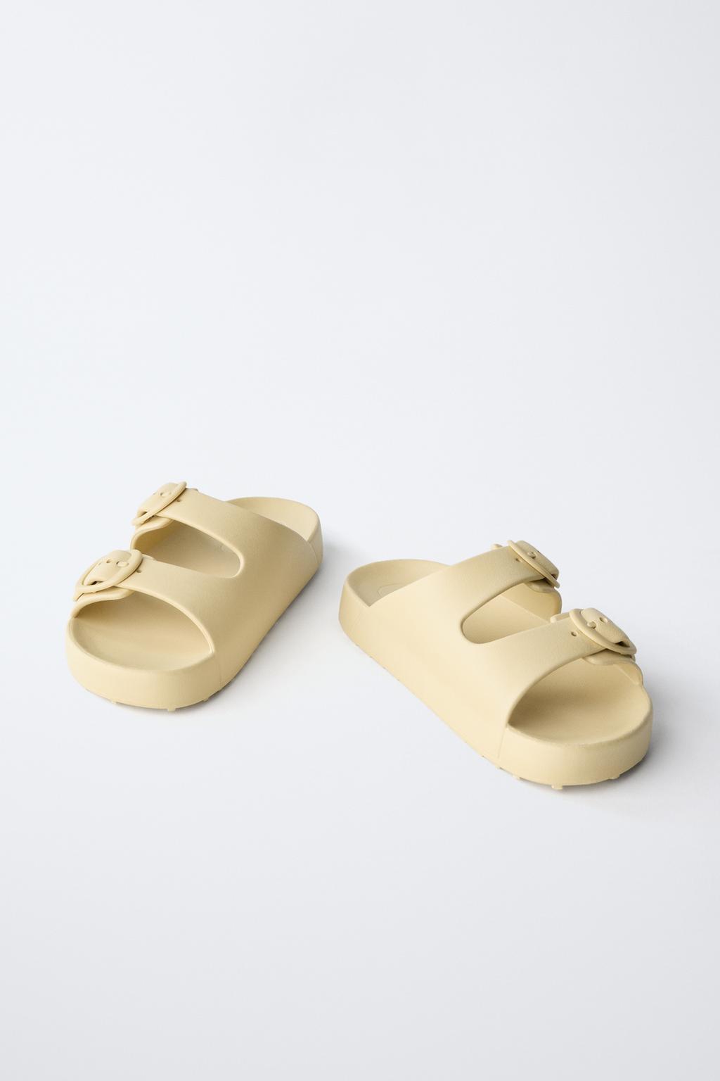 РЕЗИНОВЫЕ САНДАЛИИ С ПРЯЖКАМИ