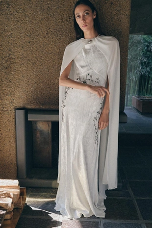 Жаккардовое платье с бусинами и пайетками- Заказать в России