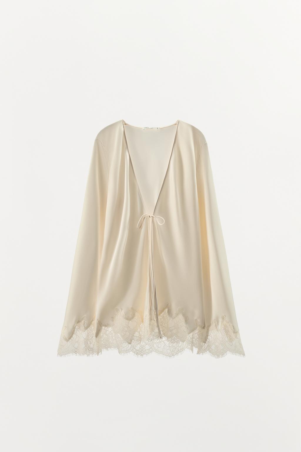 АТЛАСНАЯ РУБАШКА С КРУЖЕВОМ И ЗАВЯЗКАМИ