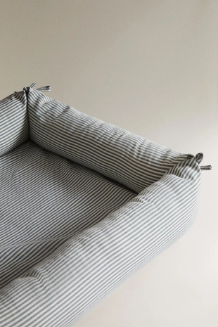 Детский прямоугольный хлопковый гнездовой кроватец в полоску- Заказать в России