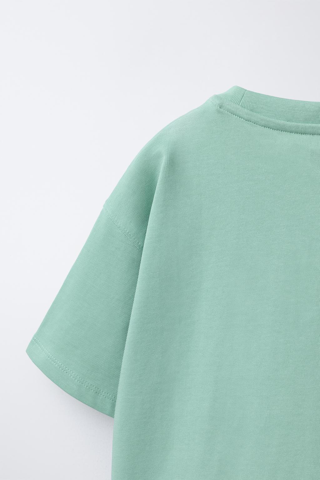 ФУТБОЛКА ИЗ ПЛОТНОЙ ТКАНИ С НАДПИСЬЮ