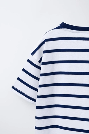 Футболка HEAVY WEIGHT в полоску с надписью- Заказать в России