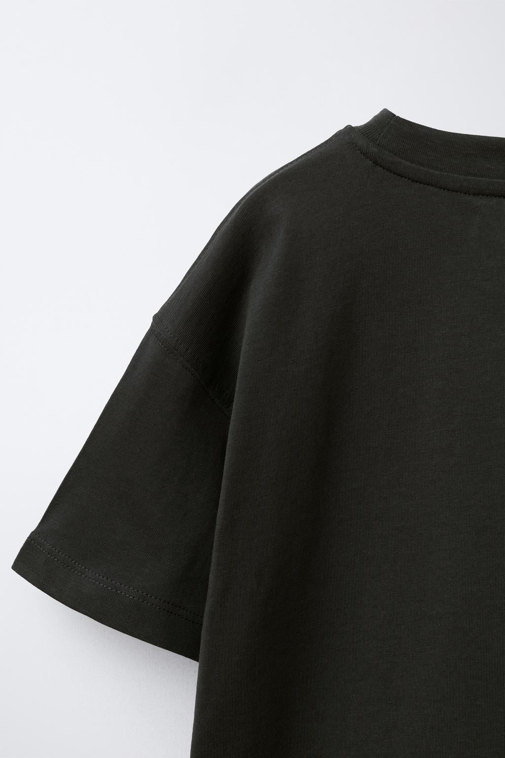 ФУТБОЛКА С НЕОНОВОЙ НАДПИСЬЮ