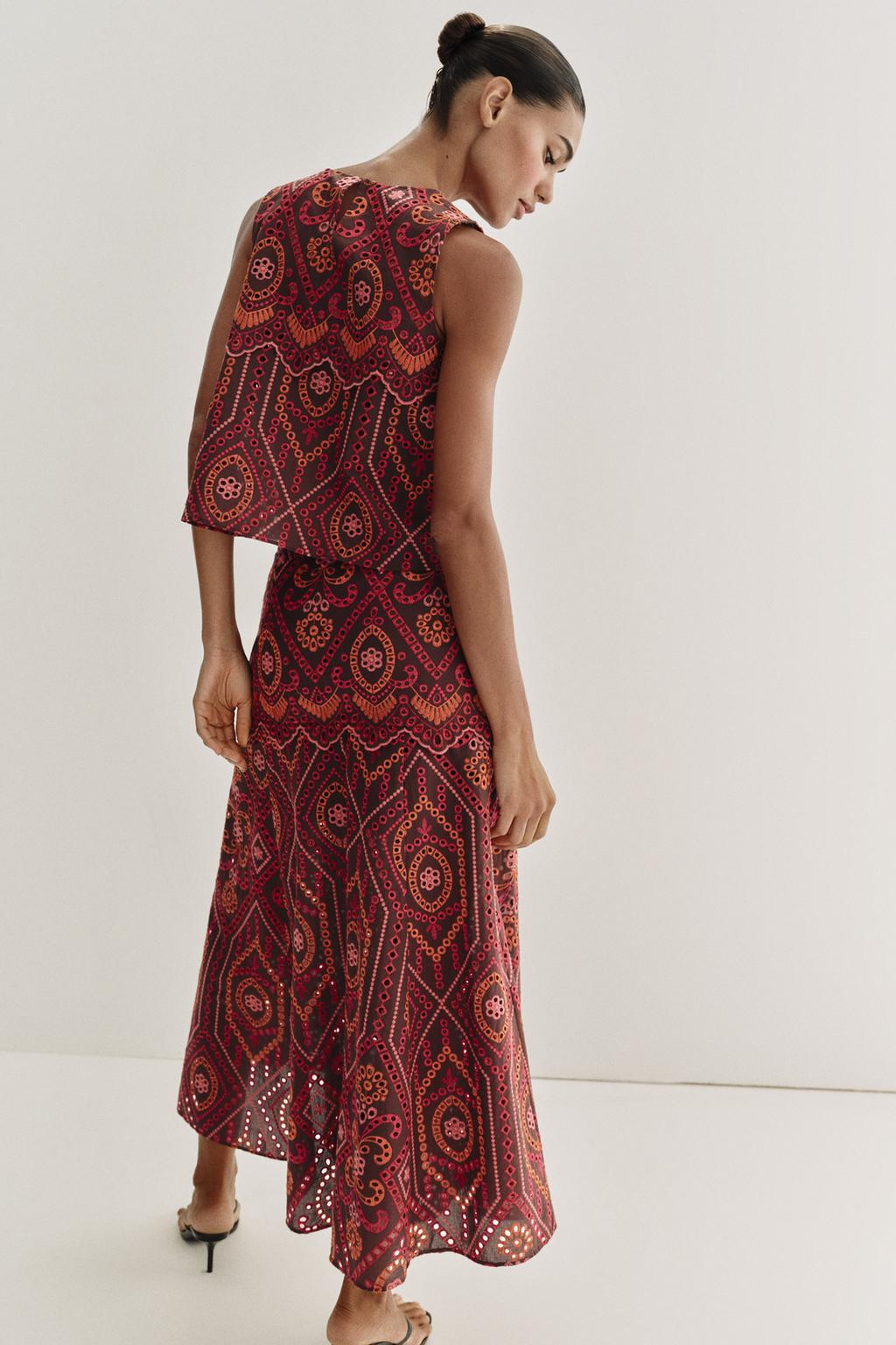 ЮБКА МИДИ С ПЕРФОРАЦИЕЙ