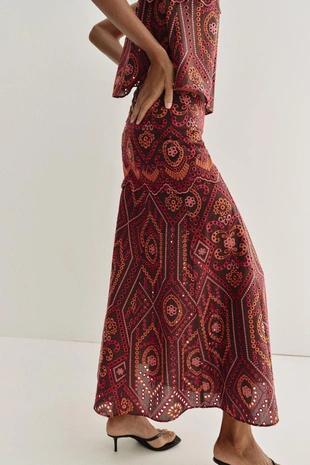 Юбка миди с перфорацией- Заказать в России