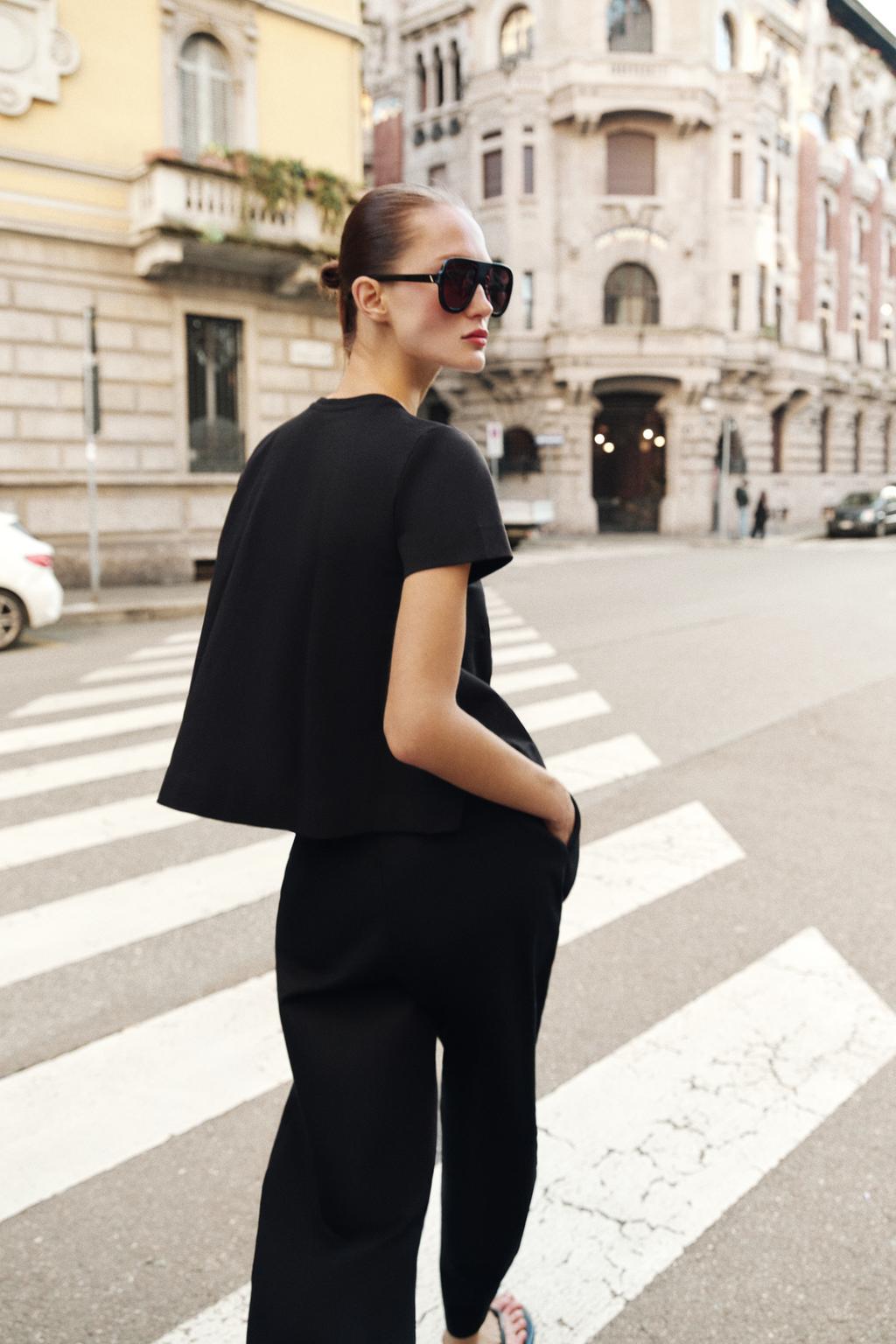 ФУТБОЛКА С КОРОТКИМИ РУКАВАМИ