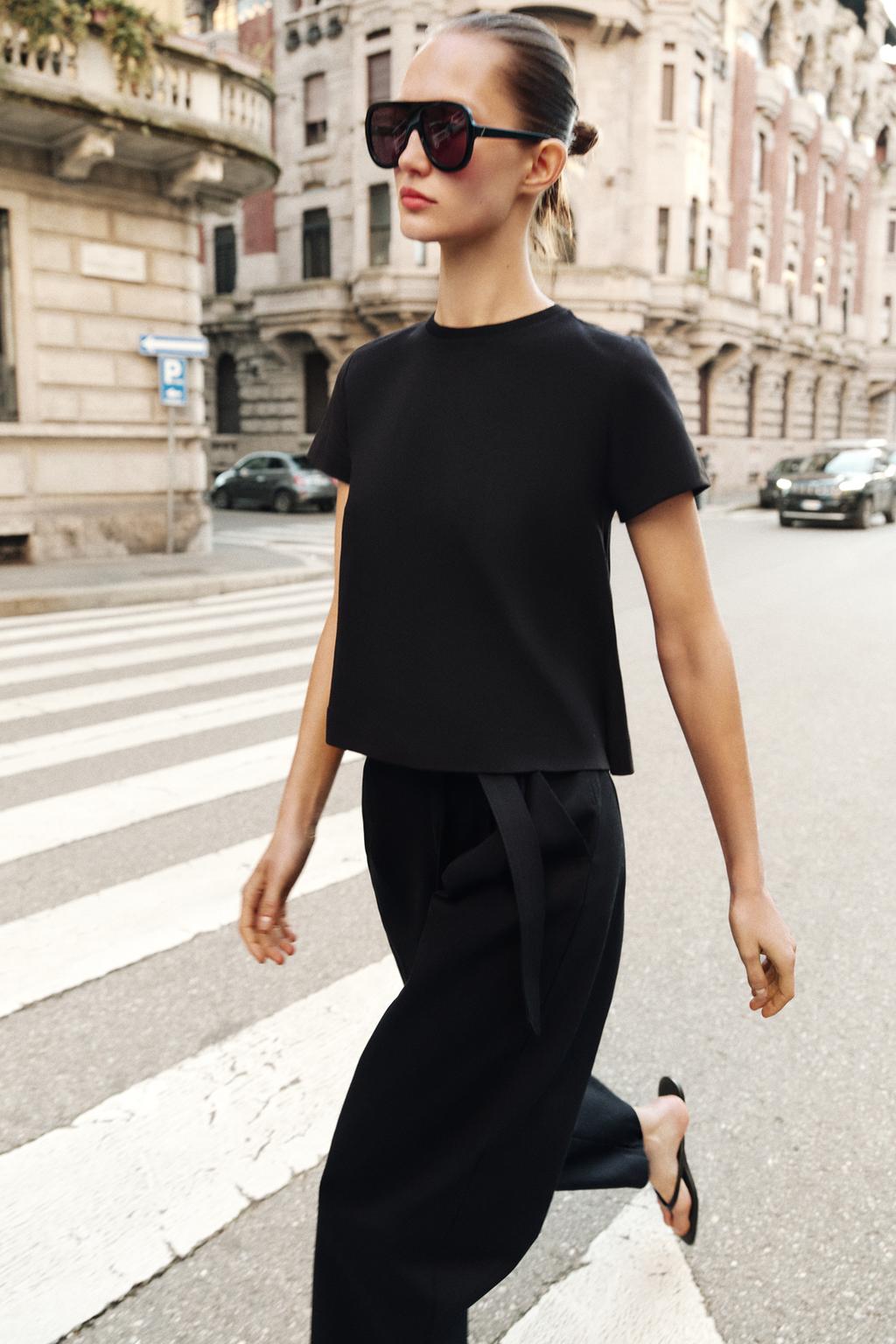 ФУТБОЛКА С КОРОТКИМИ РУКАВАМИ