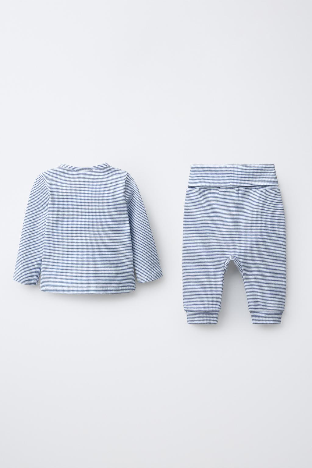 КОМПЛЕКТ ИЗ ФУТБОЛКИ И БРЮК-ШАРОВАРОВ В ПОЛОСКУ С ВЫШИВКОЙ ЦЫПЛЕНКА