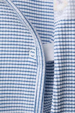 Комплект из футболки и брюк-шароваров в полоску с вышивкой цыпленка- Заказать в России