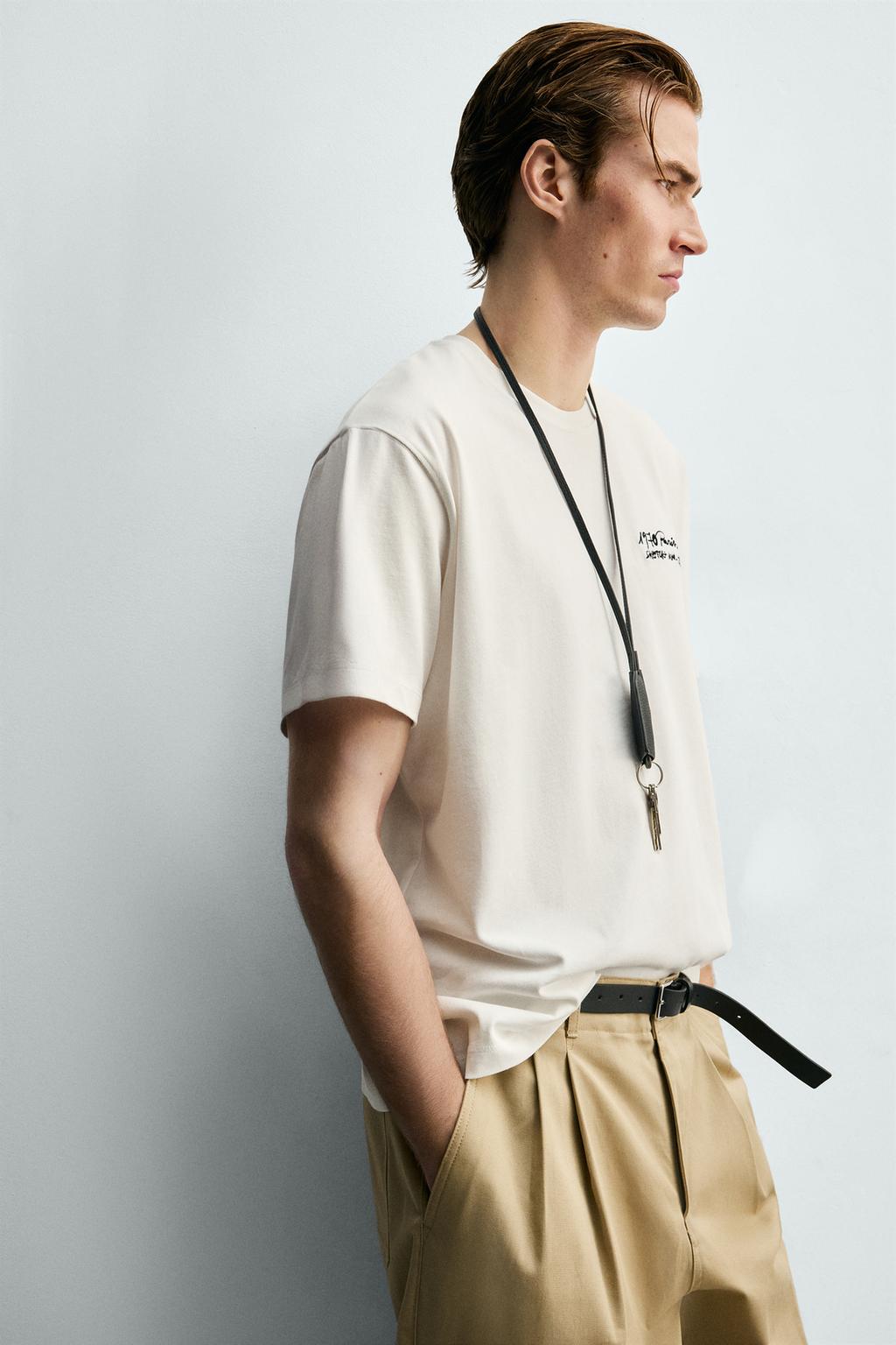 ФУТБОЛКА С ВЫШИТЫМИ НАДПИСЯМИ