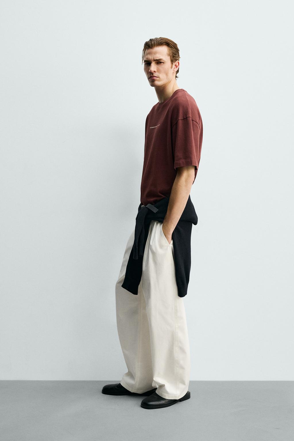 ФУТБОЛКА RELAXED FIT С ФЛОКИРОВАННЫМ ПРИНТОМ