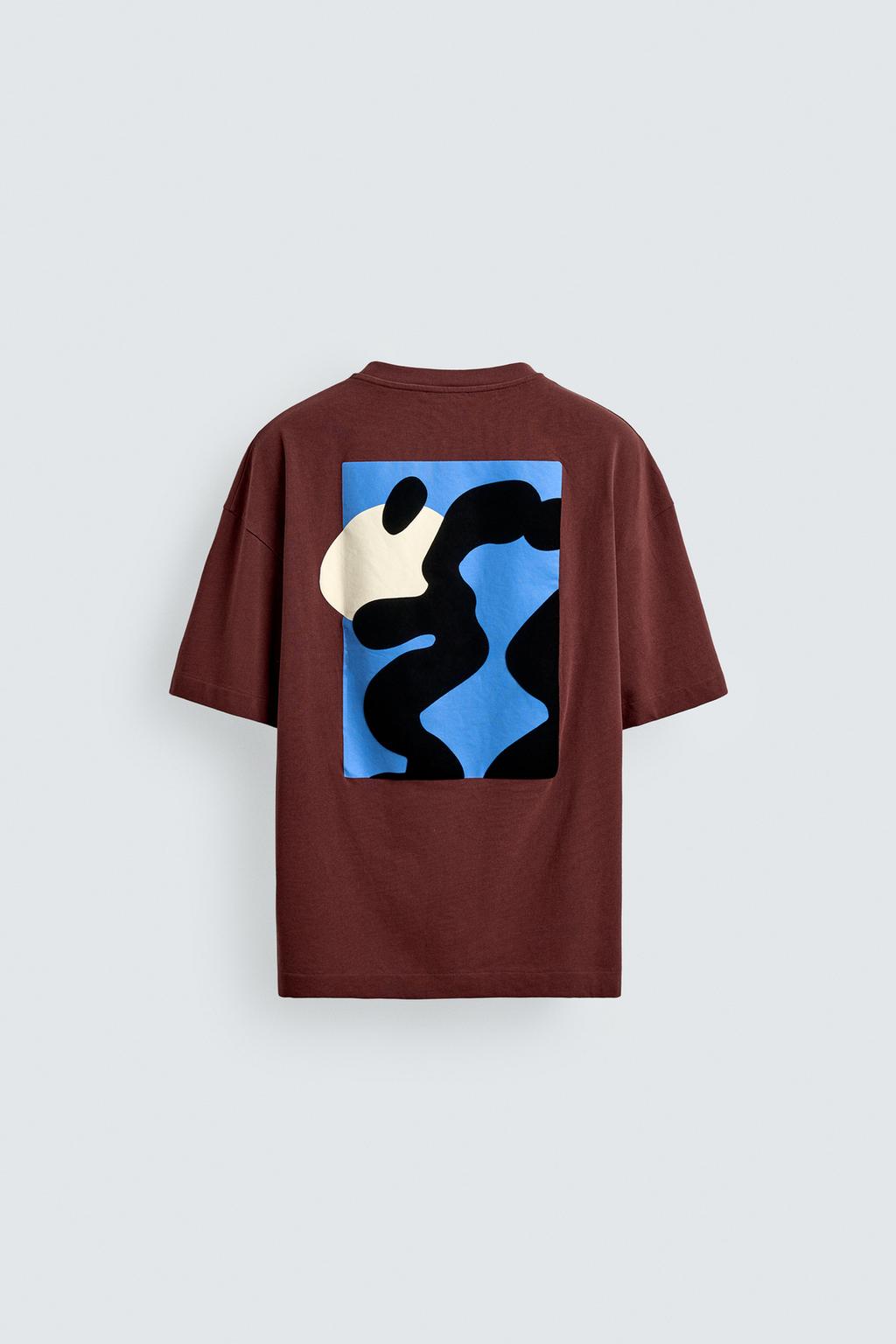 ФУТБОЛКА RELAXED FIT С ФЛОКИРОВАННЫМ ПРИНТОМ