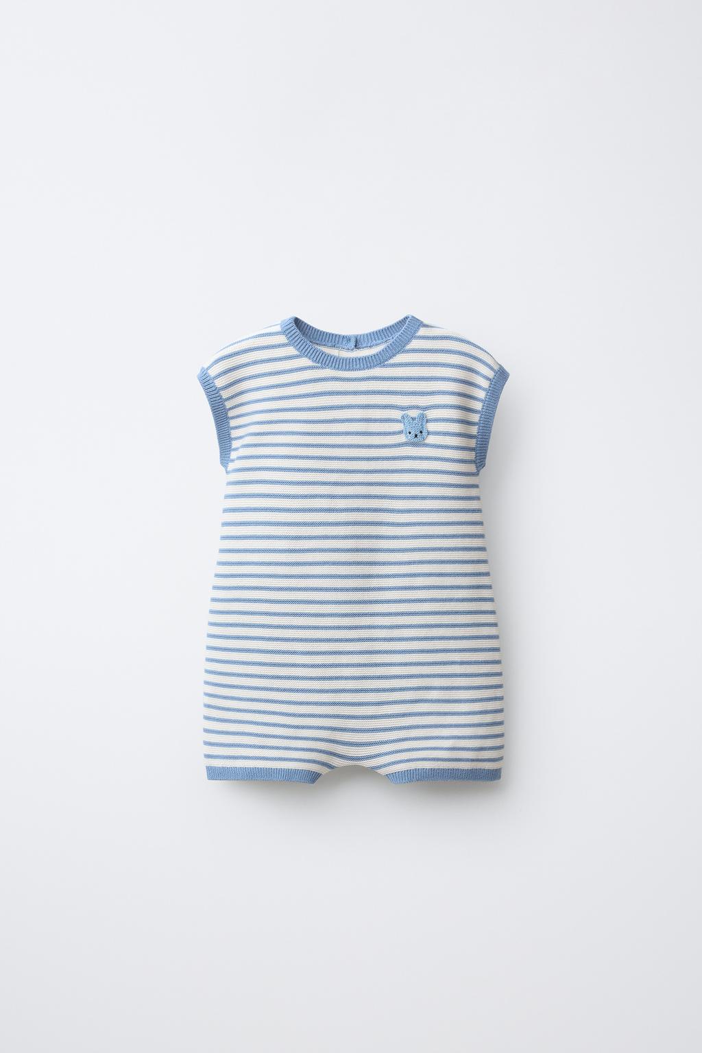 КОРОТКИЙ КОМБИНЕЗОН В ПОЛОСКУ С НАШИВКОЙ В ВИДЕ КРОЛИКА