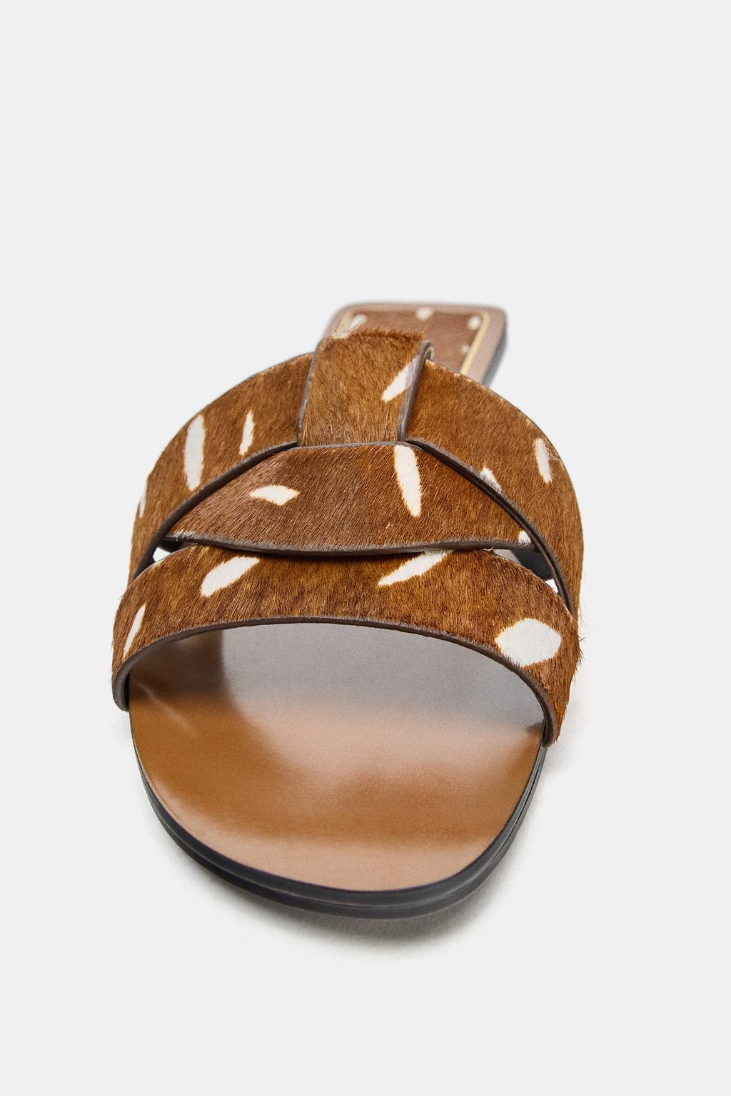 Сандалии из кожи и овчины